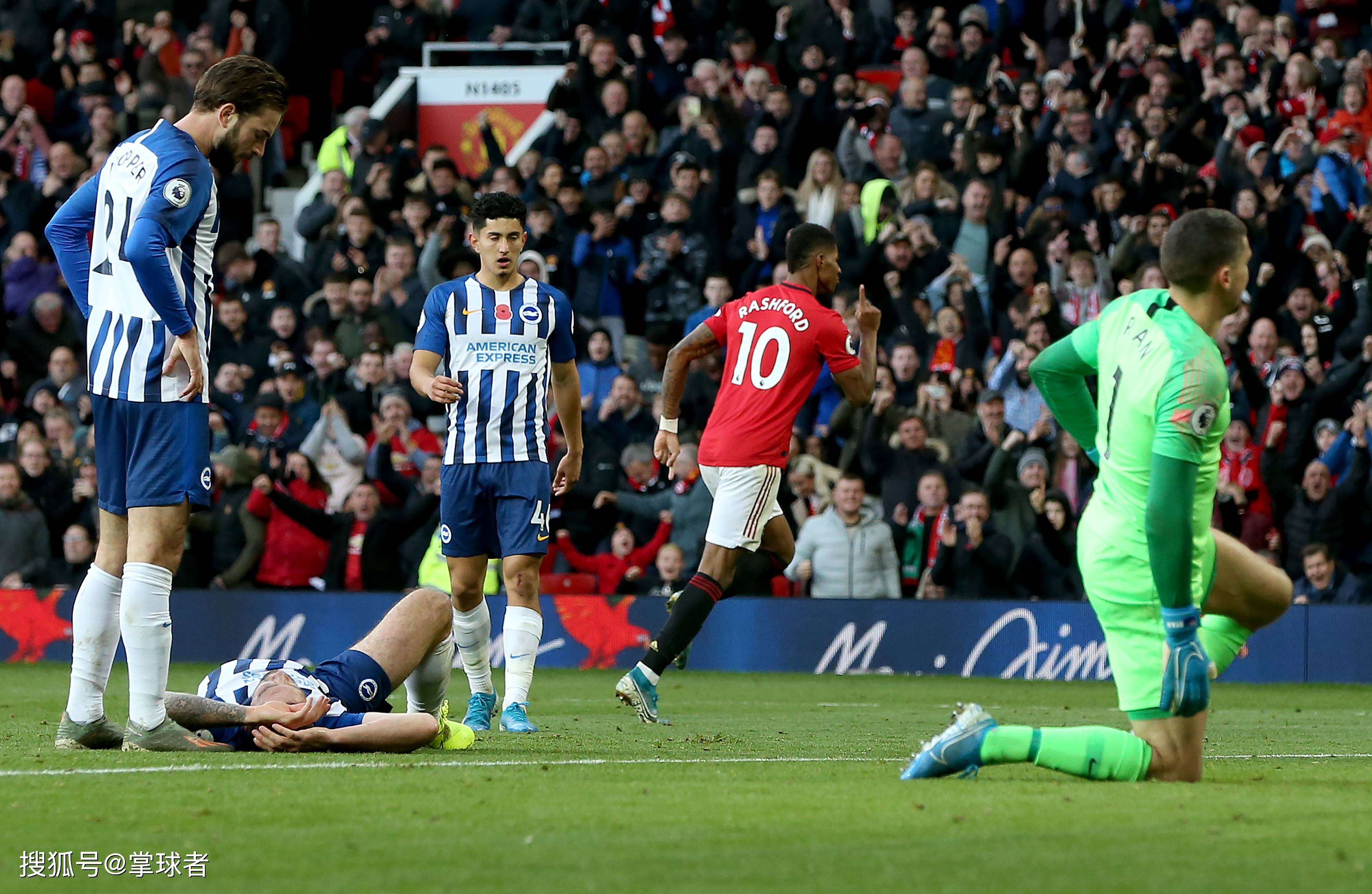 收入占总收 收入占总收